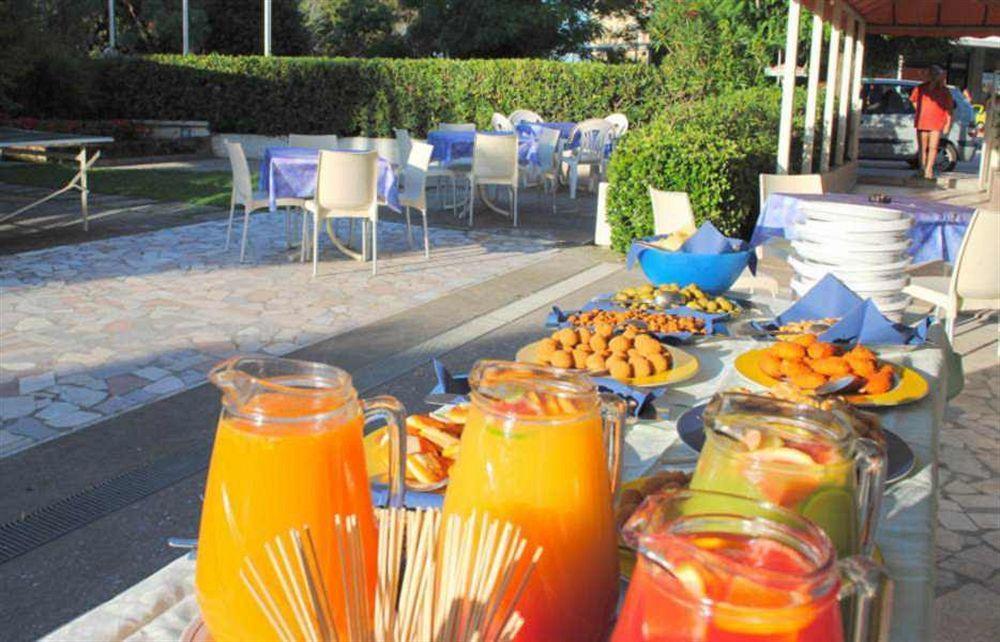 Hotel Marina Beach - Azzurro Club ラヴェンナ エクステリア 写真